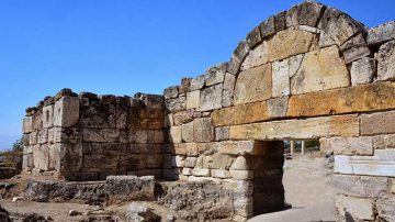 Hierapolis Güney Bizans Kapısı